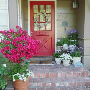 Colorful Decorating Ideas for a Small Porch