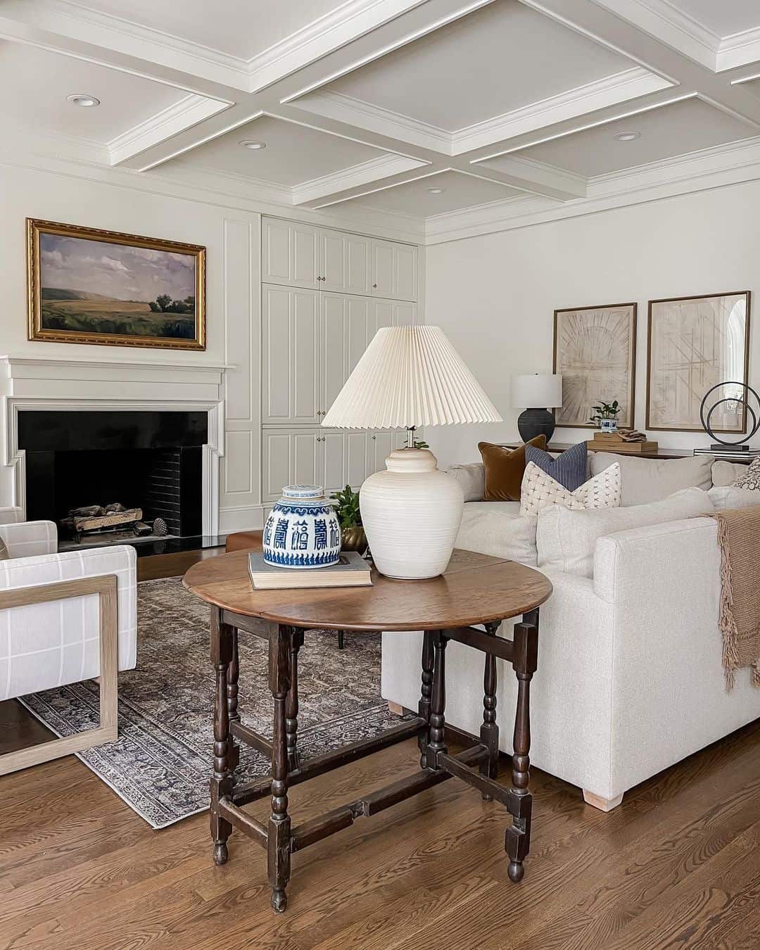 A closer look at Modern Living Room Lighting Ideas With Coffered Ceiling