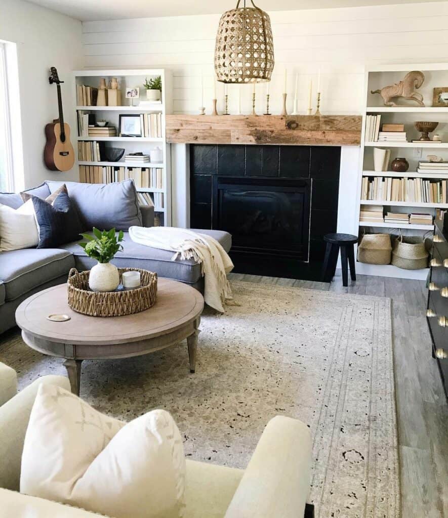 Cozy Ambiance With Chic Accents