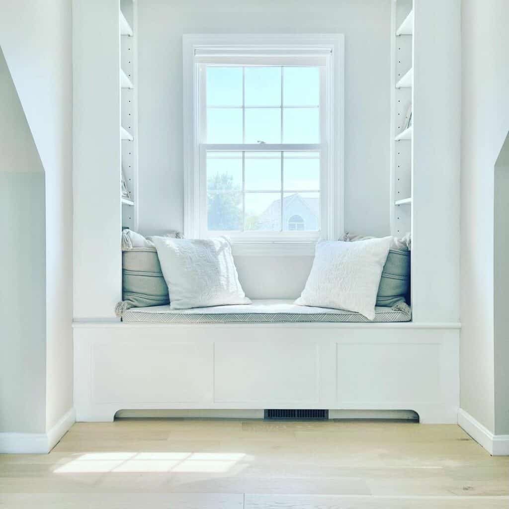 Cozy Modern White Window Seat With Built-in Shelves