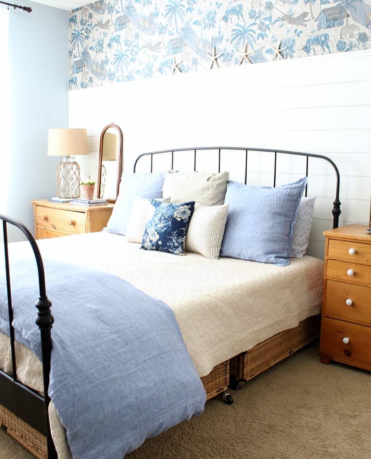 Decorative Coastal Shiplap and Wallpaper Idea