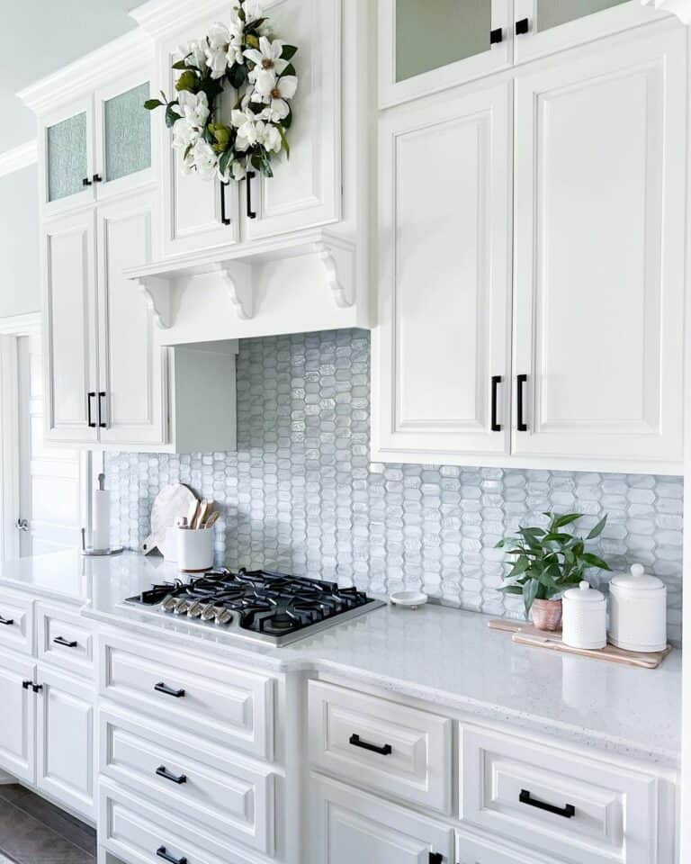 Distinctive Tile for a Modern Farmhouse Kitchen