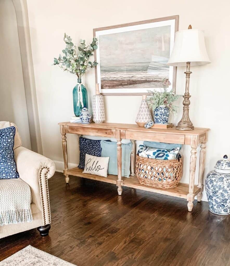 Distressed Console Table With Beach Inspired Décor