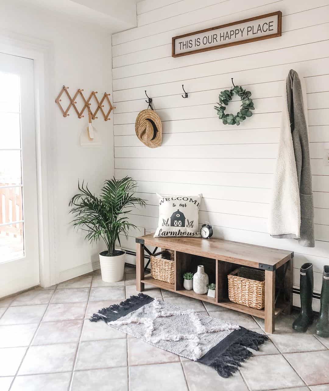 Make the Most of Your Mudroom and Entryway