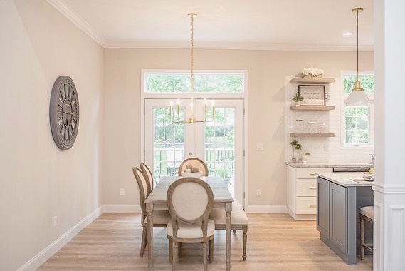 Exterior Transom Windows in Dining Room