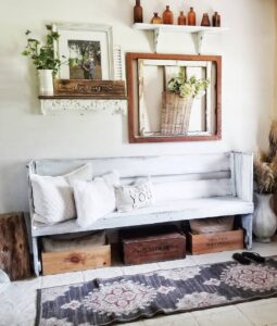 Farmhouse Entryway Bench With Rustic Wall Décor