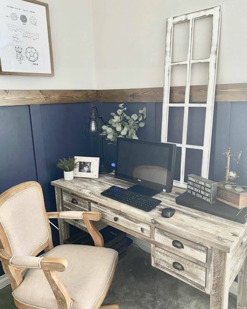 Farmhouse Home Office With Rustic Design