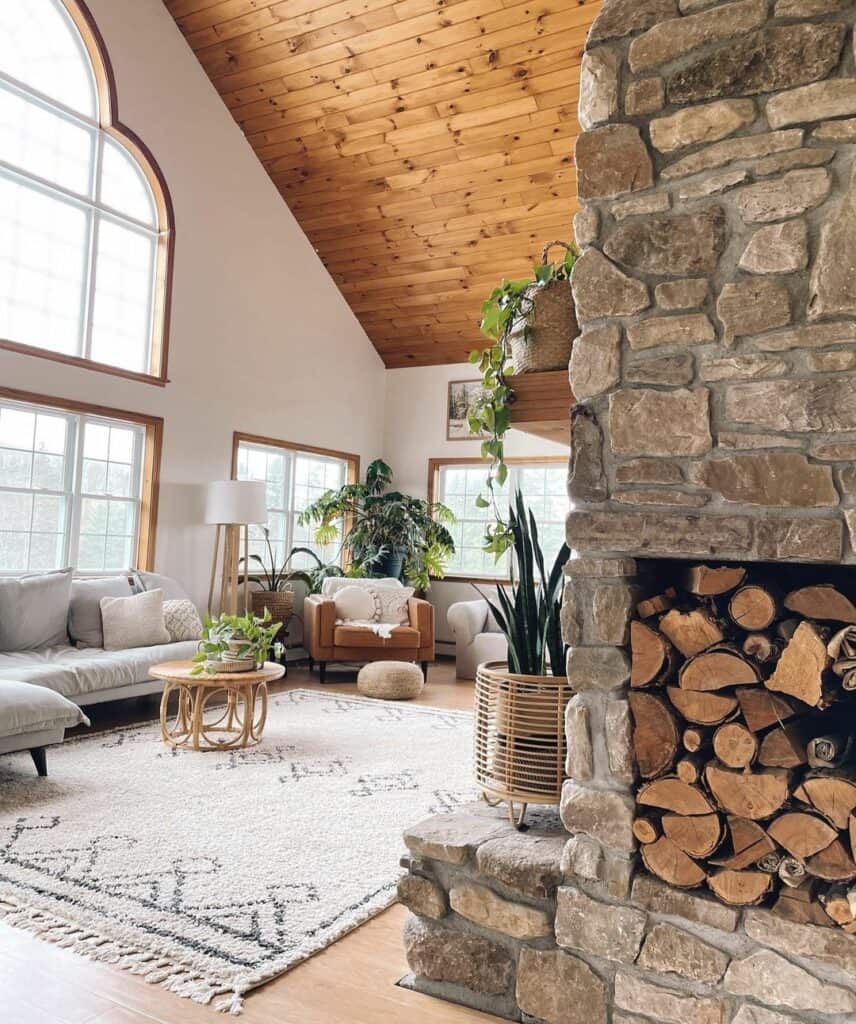 Farmhouse-inspired Natural Country Living Room
