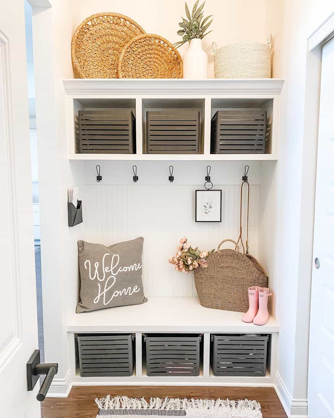 Feminine Farmhouse Décor for a Mudroom Built-in - Soul & Lane