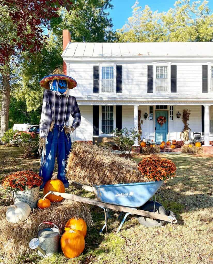 Front Lawn Display of Fall Décor