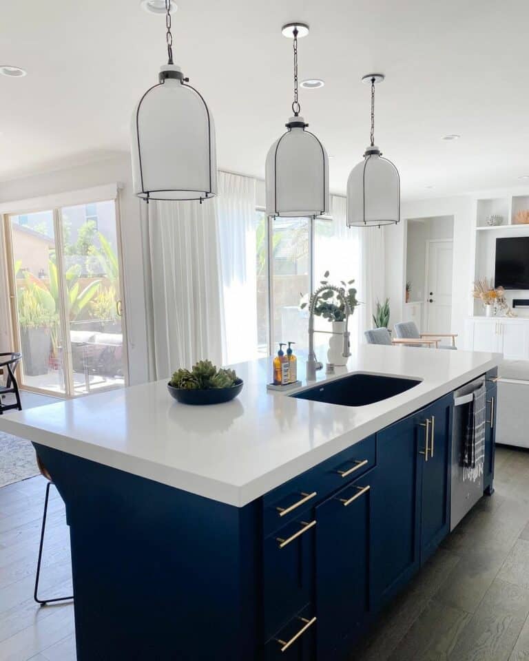 Frosted Glass Pendant Lighting Inspiration