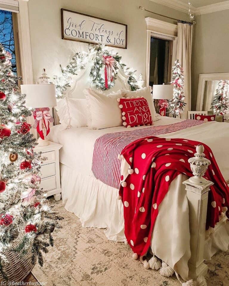 Holiday Red and White Bedding