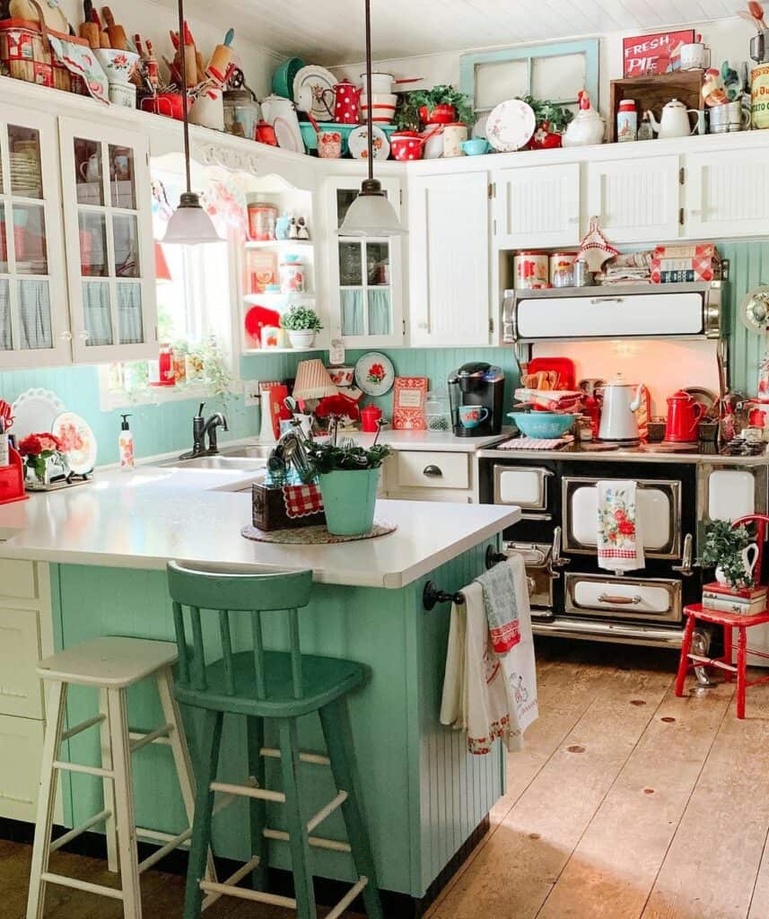 Kitchen With Red and Mint Green Kitchen Décor