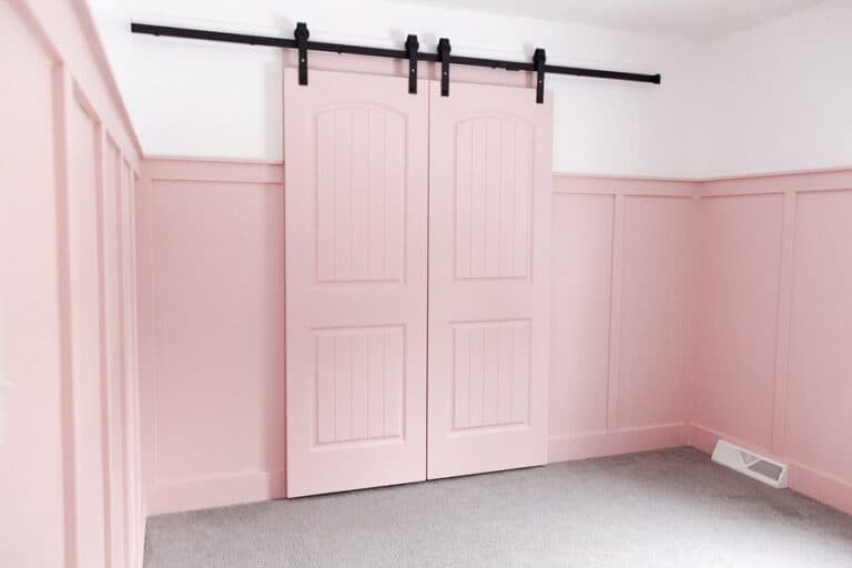 Light Bubblegum Pink Walls