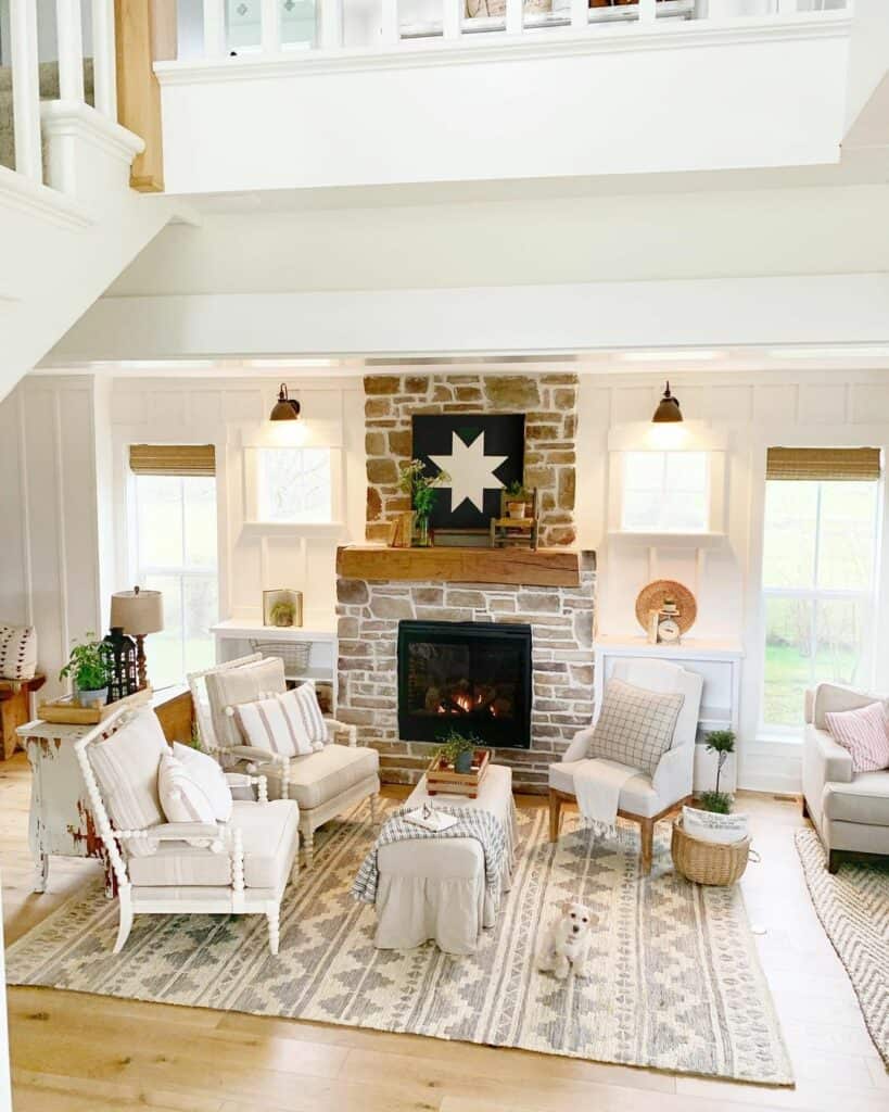 Light Gray and Cream Zigzag Rug