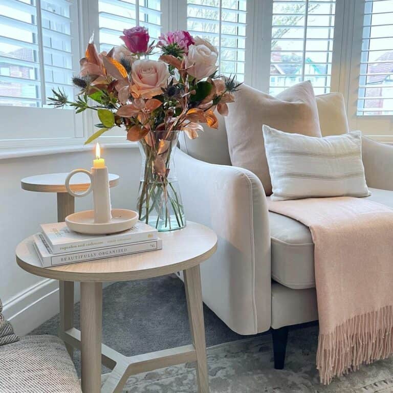 Living Room With Bouquet of Pink Roses