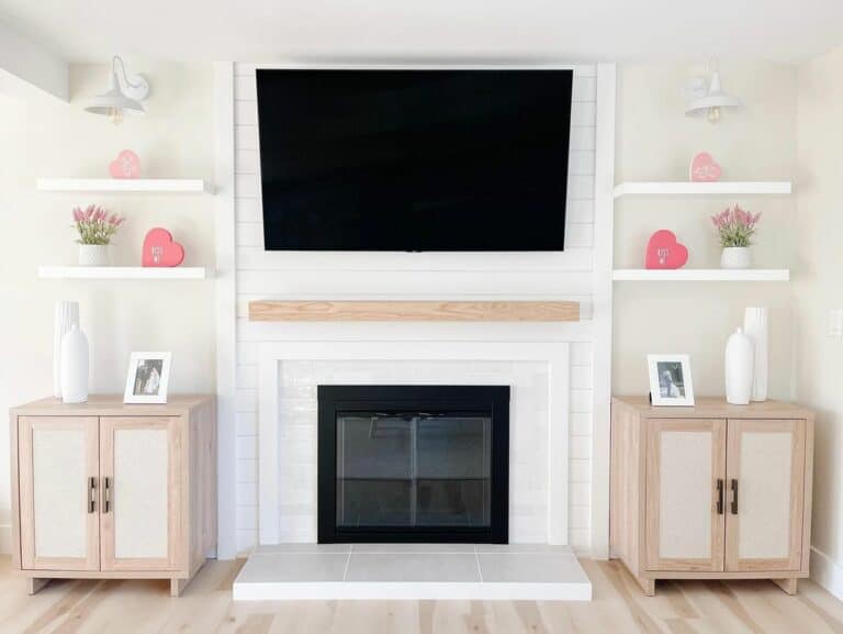 Living Room in White