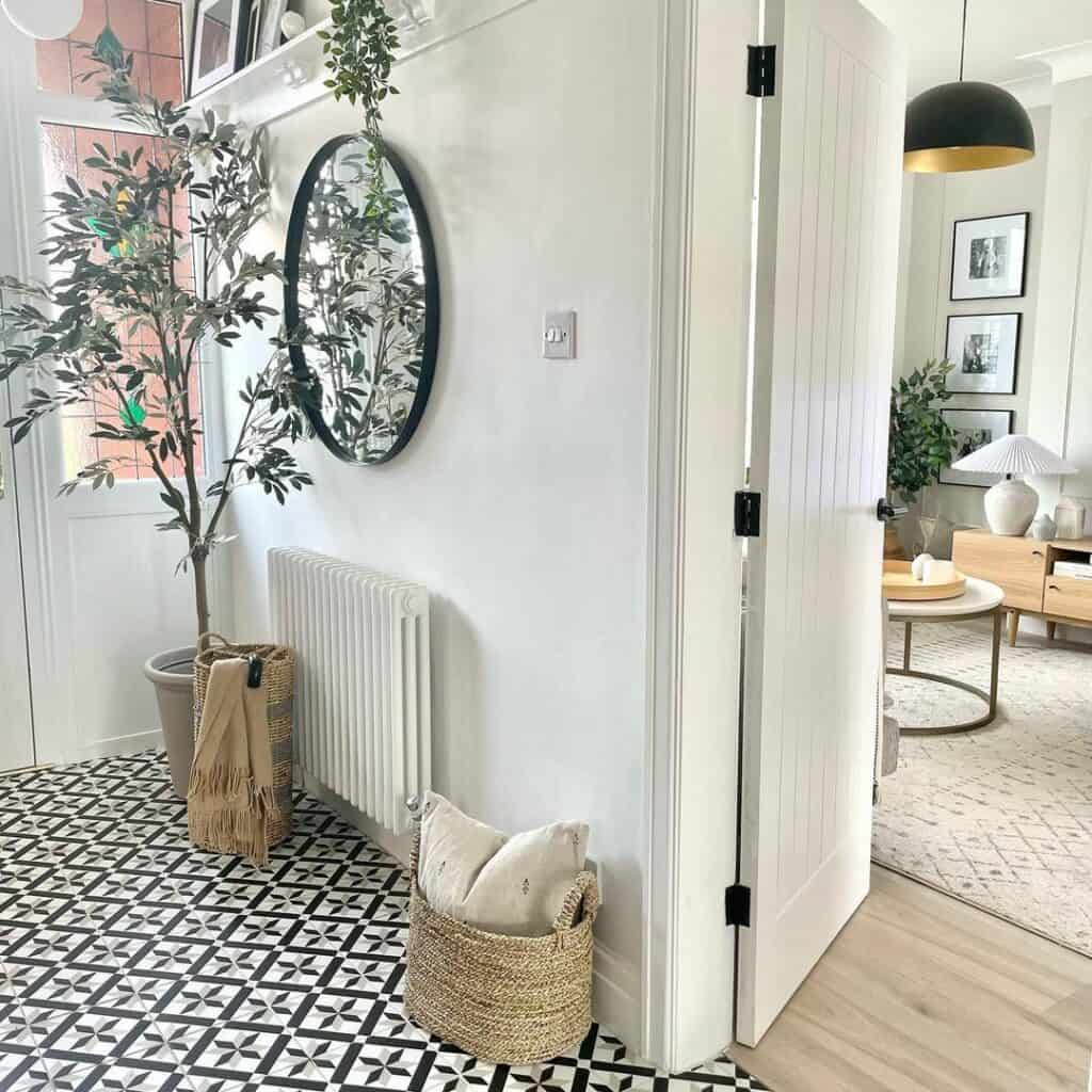 Mid-century Tiled Entryway Ideas