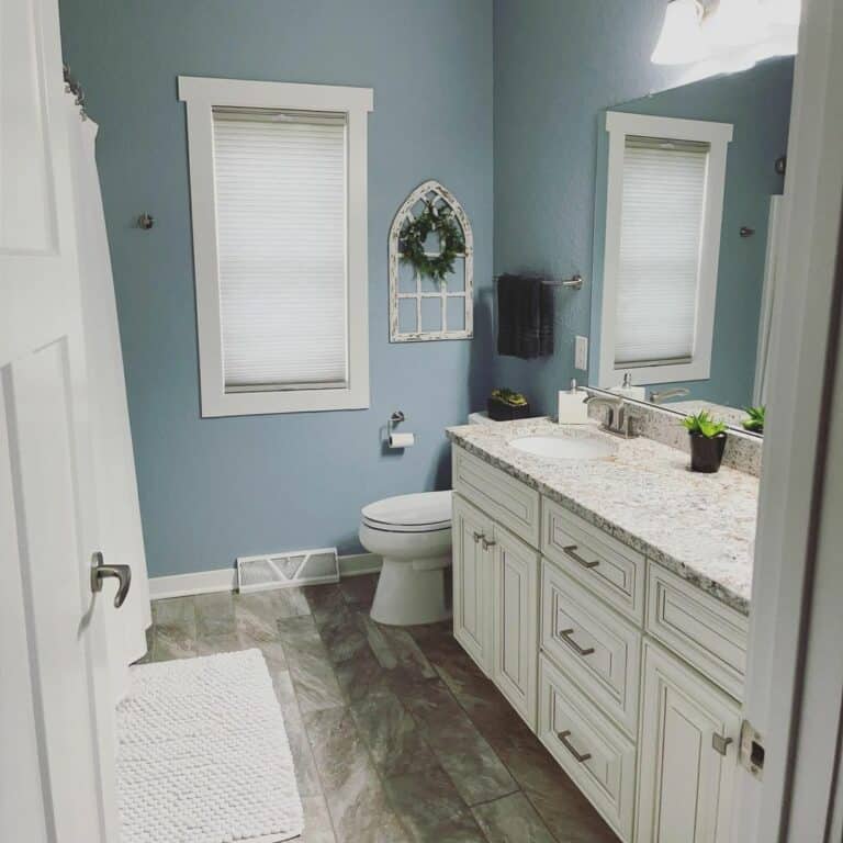 Modern Cottage Bathroom With Granite Countertop