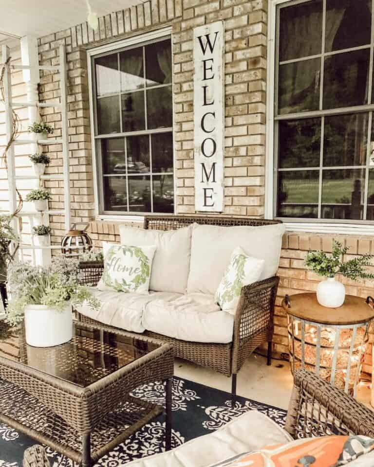 Modern Farmhouse Patio With Rattan Furniture
