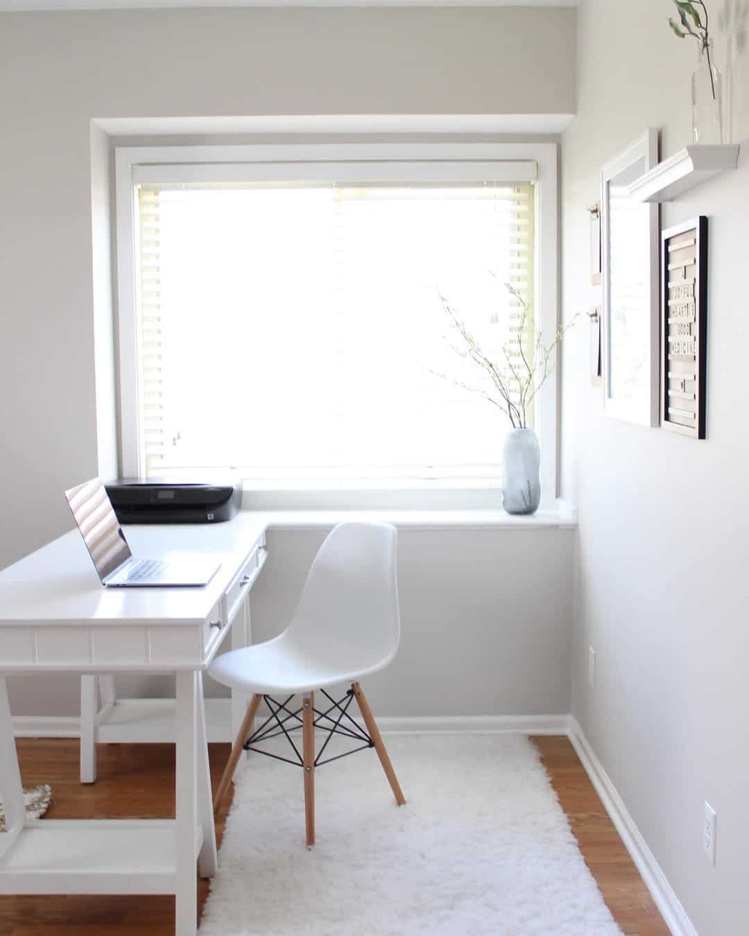 View of 30 Minimalist Home Office Ideas with A Modern Touch