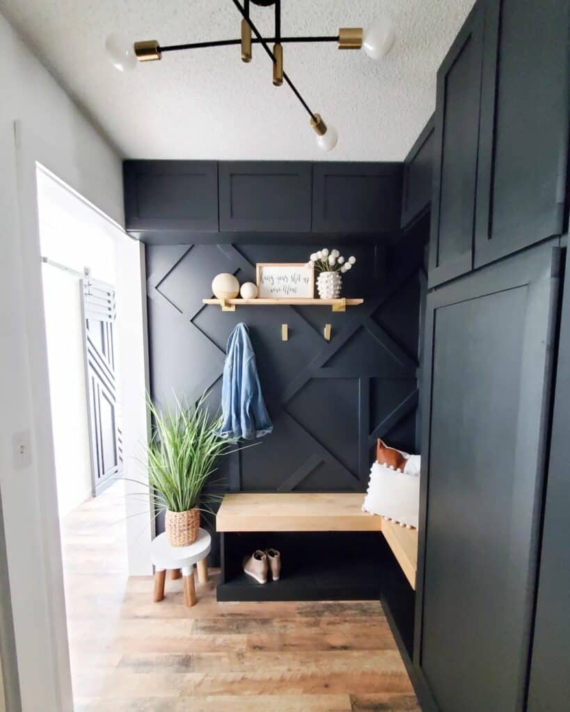 Mudroom With Tricorn Black Sherwin Williams Paint