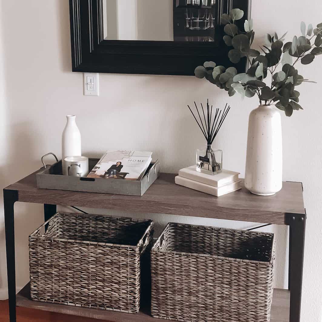 30 Entry Table Décor Ideas for the Best First Impressions