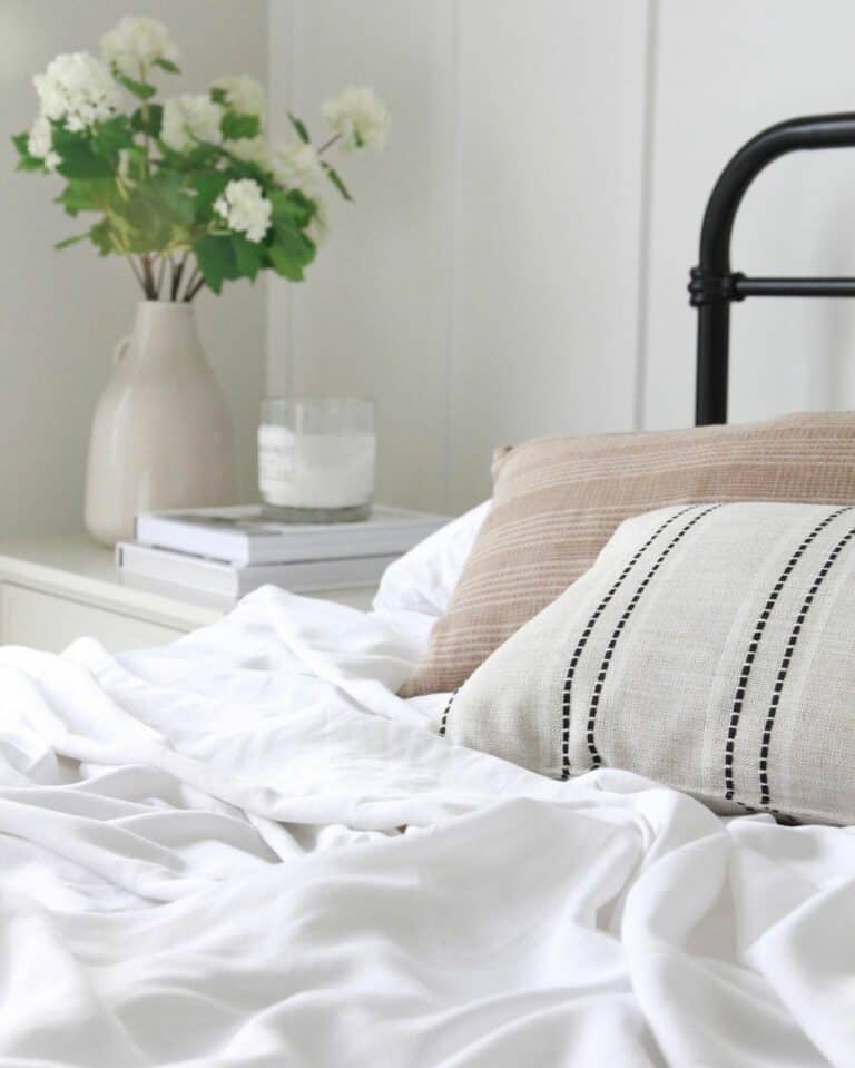 Neutral Farmhouse Bedding Ideas