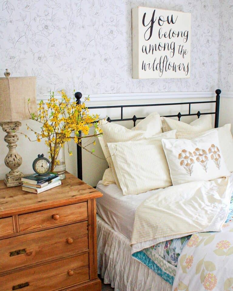 Neutral Gray Cottage Floral Wallpaper for Girl's Room