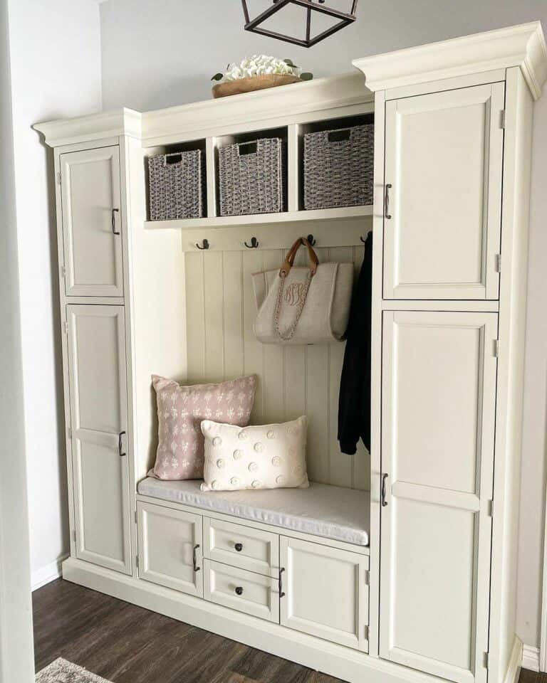 Neutral Scandinavian Mudroom Design