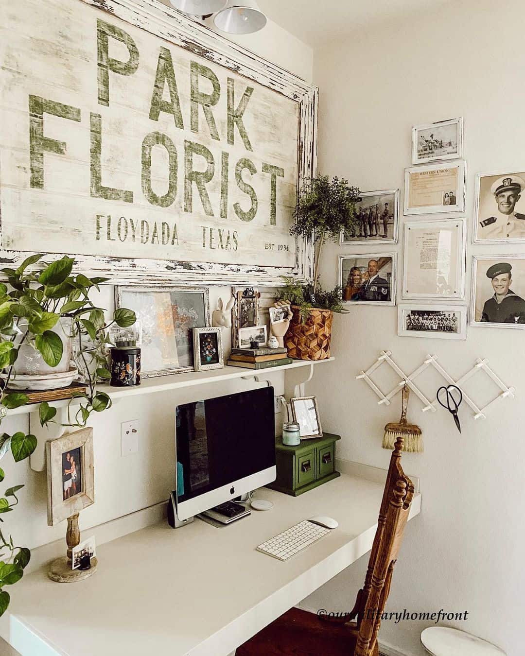 30 Office Desk Décor Ideas to Elevate Your Home Workspace