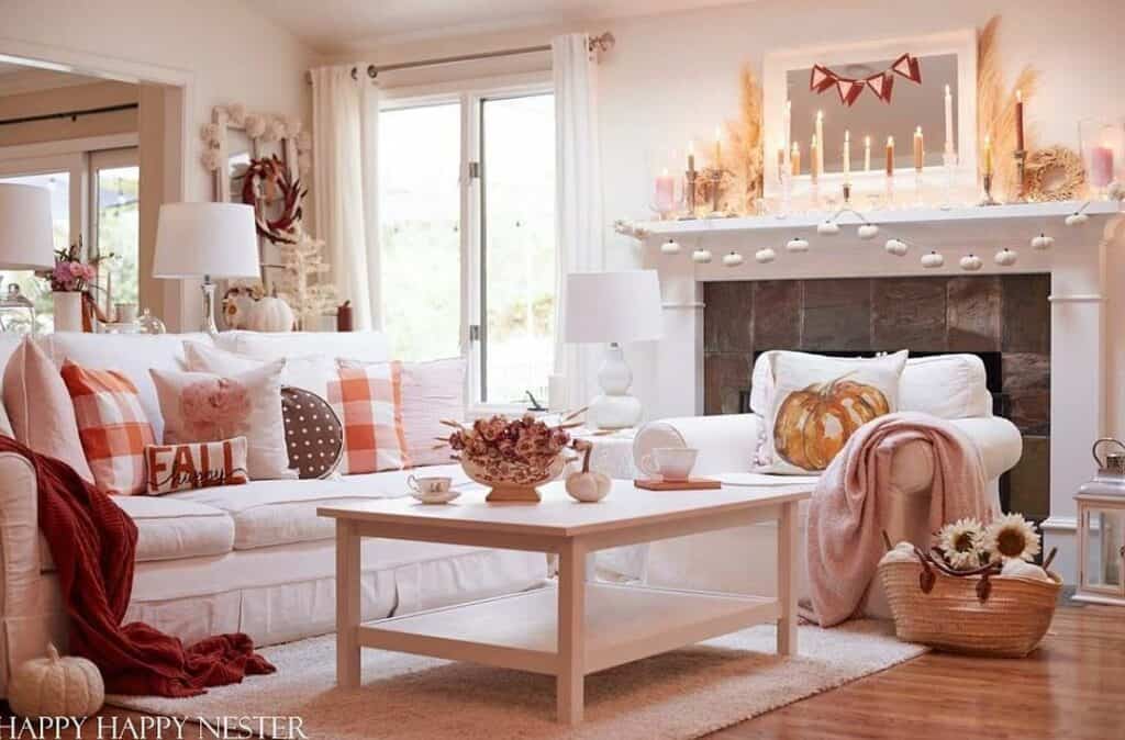 Orange Living Room Inspiration With Autumn Décor