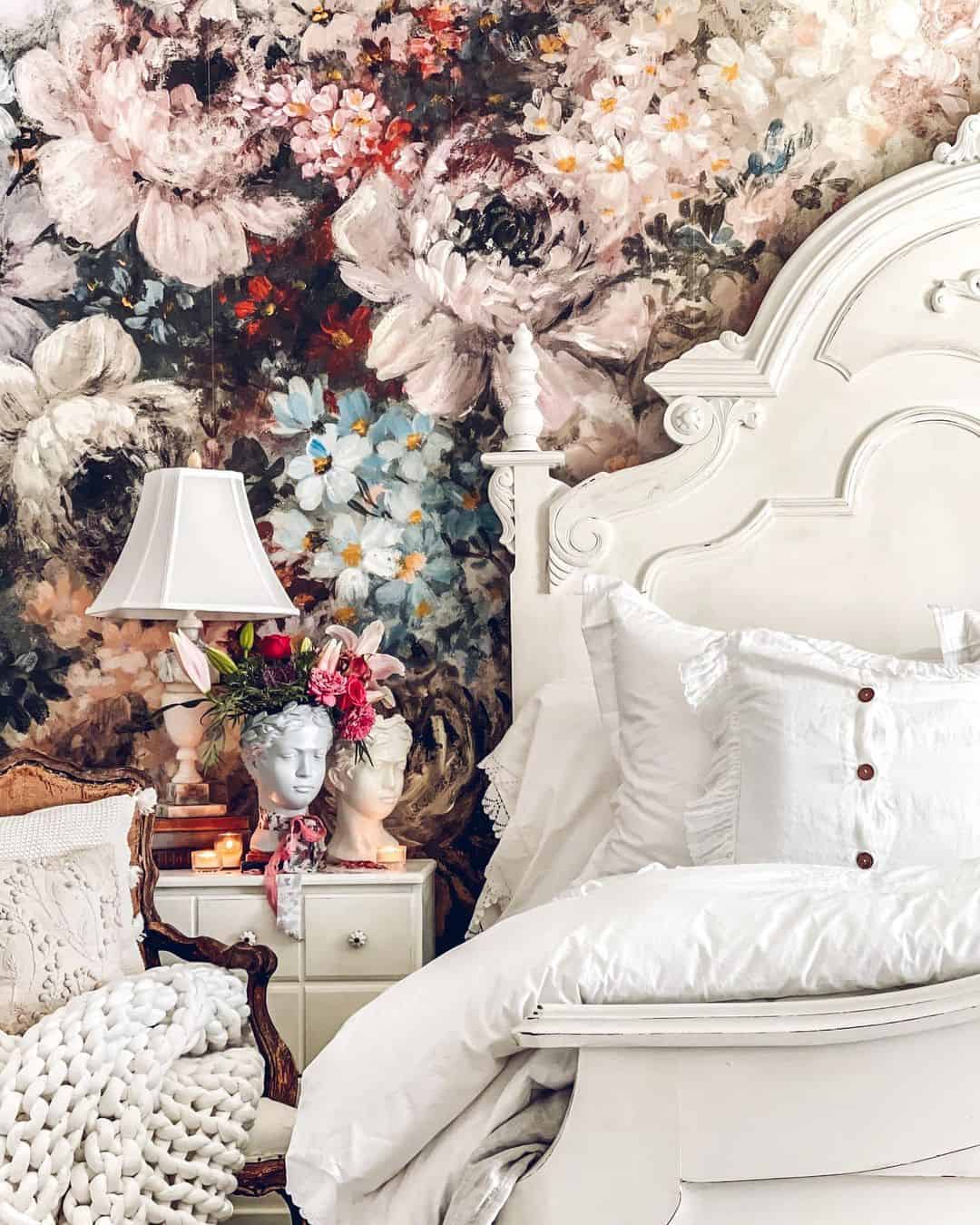 Painted Floral Wallpaper for a Women's Bedroom - Soul & Lane
