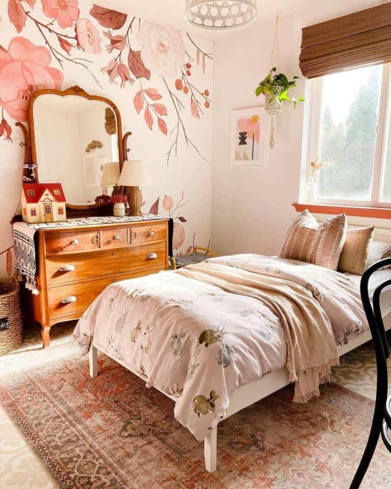 Girls bedroom wallpaper ideas by age