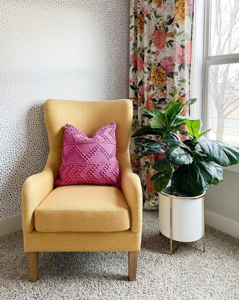 Pink and Yellow Living Room Décor With Floral Accents