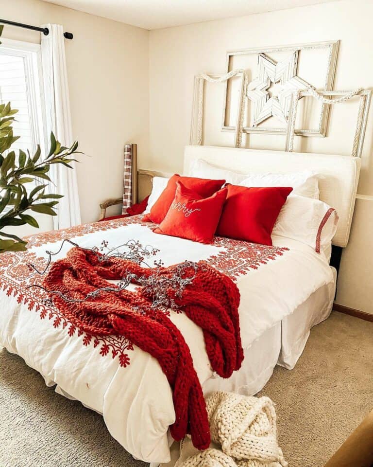 Red Bedroom Decorations