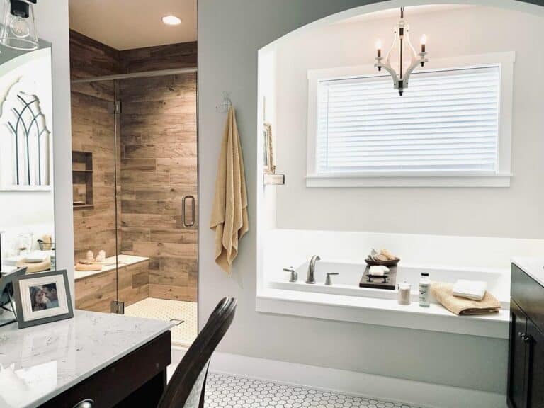 Rustic Features for a Luxurious Master Bathroom