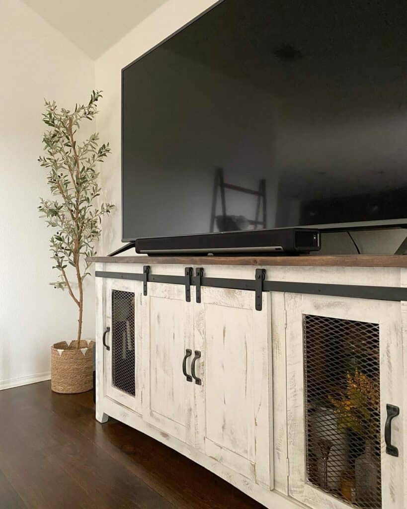 Rustic TV Entertainment Center With Farmhouse Sliding Doors