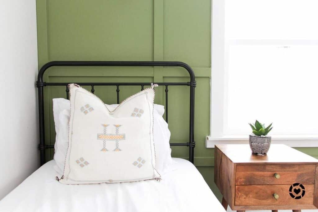 Sage Green Bedroom With Wall Accents