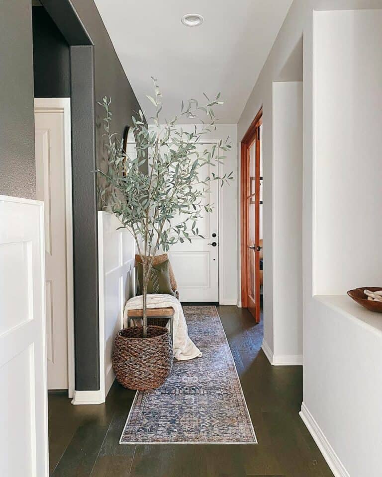 Seating Area Created in Hallway