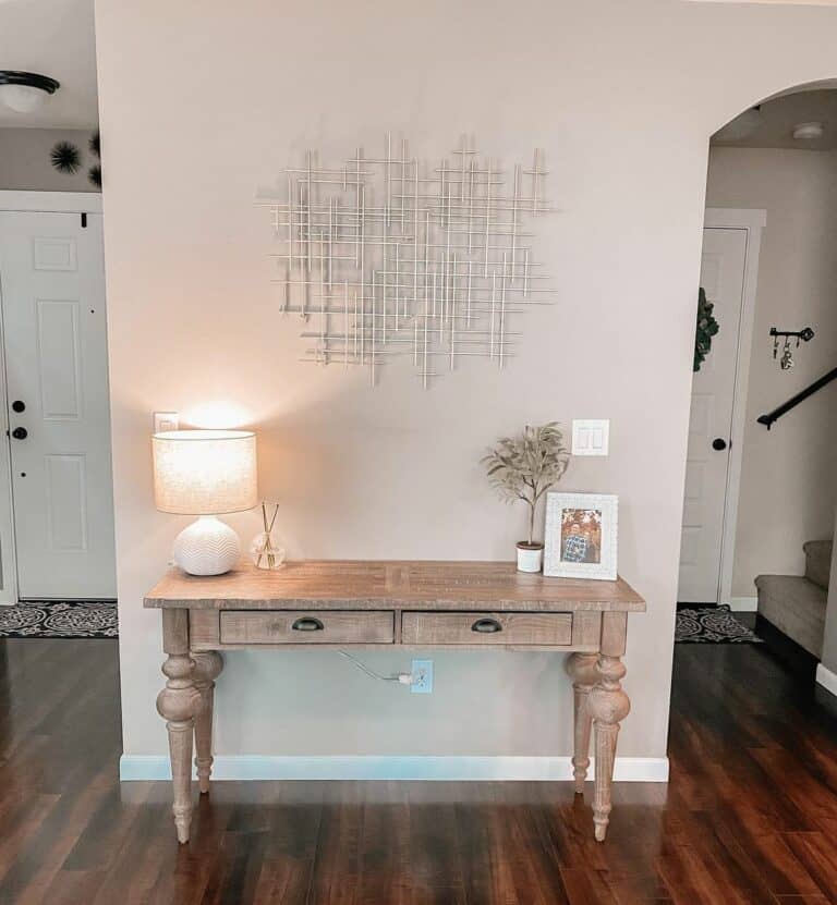 Simple Modern Farmhouse Entryway