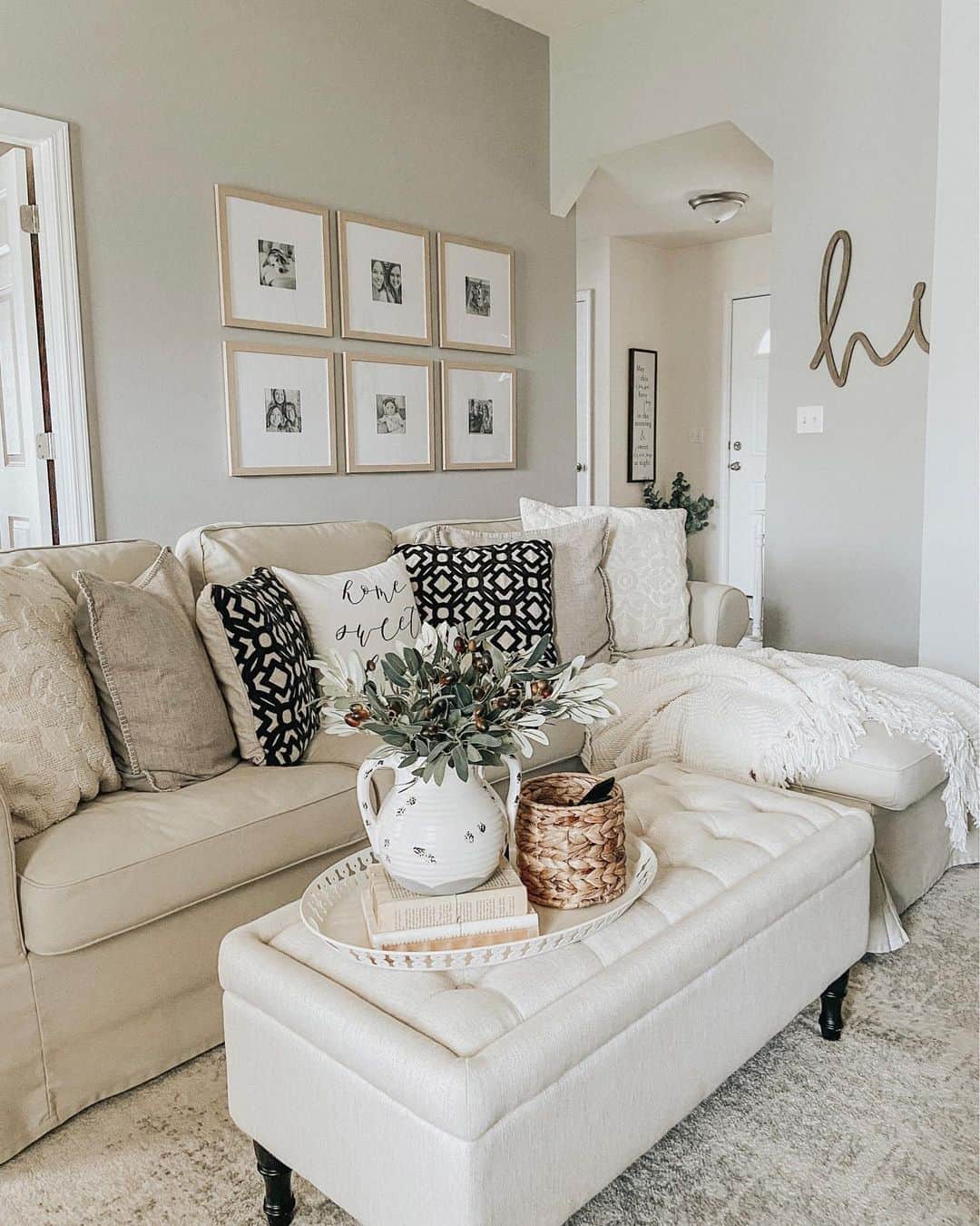 Simple Lounge Ideas