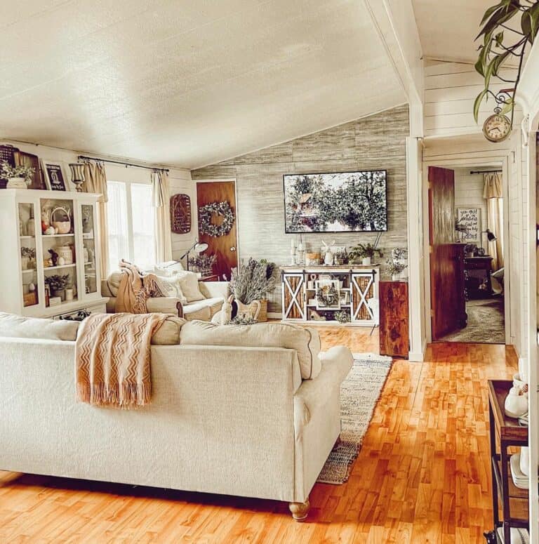 Slanted Ceiling Living Room With Cottage Décor