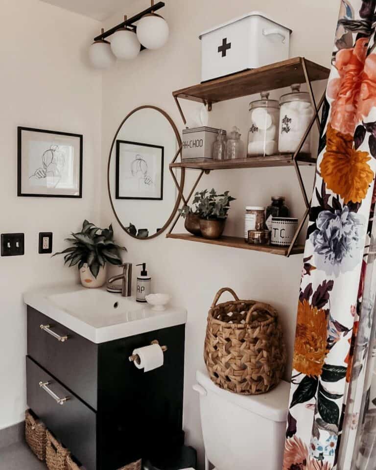 Small Baskets With Shelves