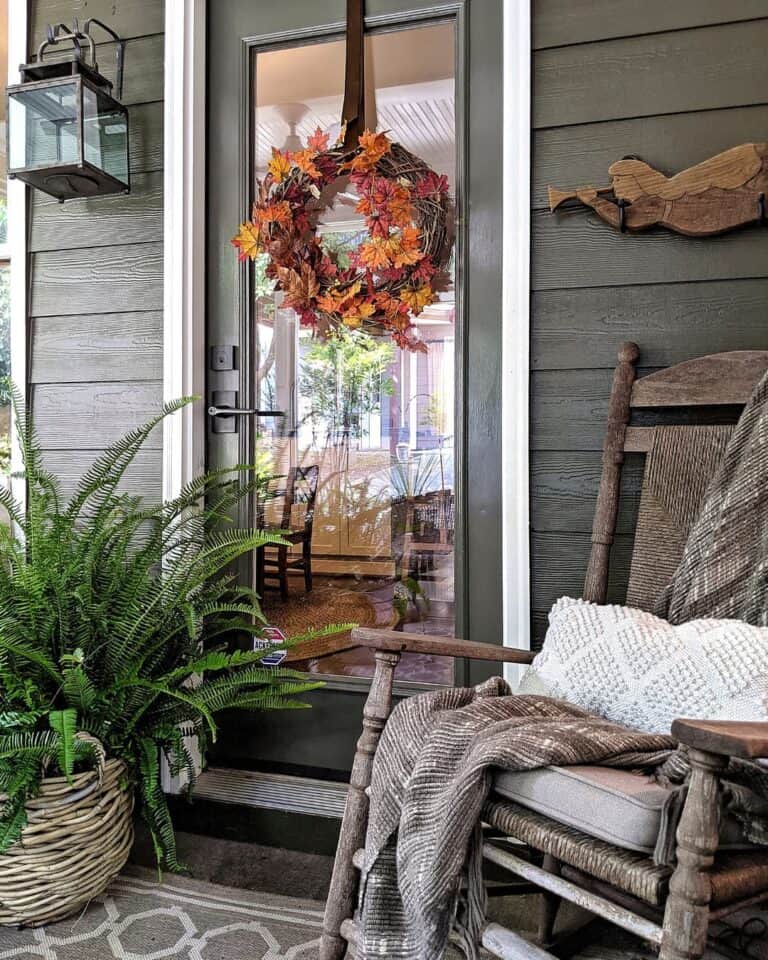 Small Porch Decorations for Fall