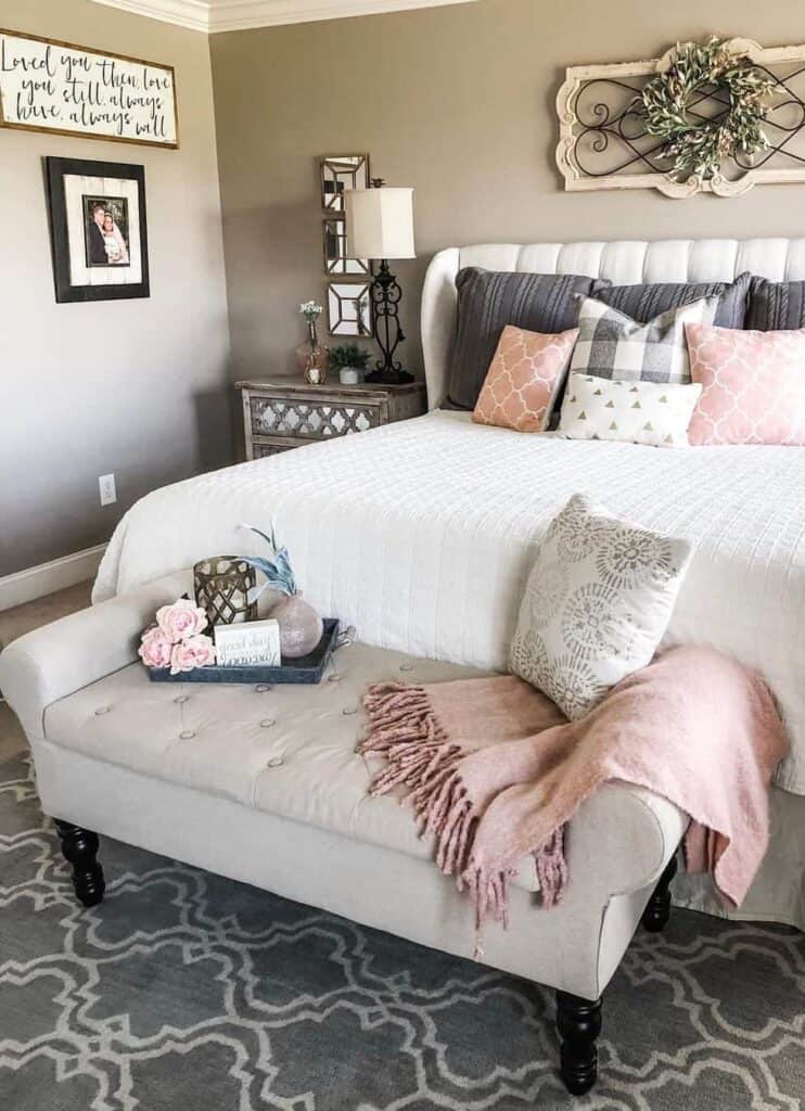 Sophisticated Pink and Gray Bedroom Décor