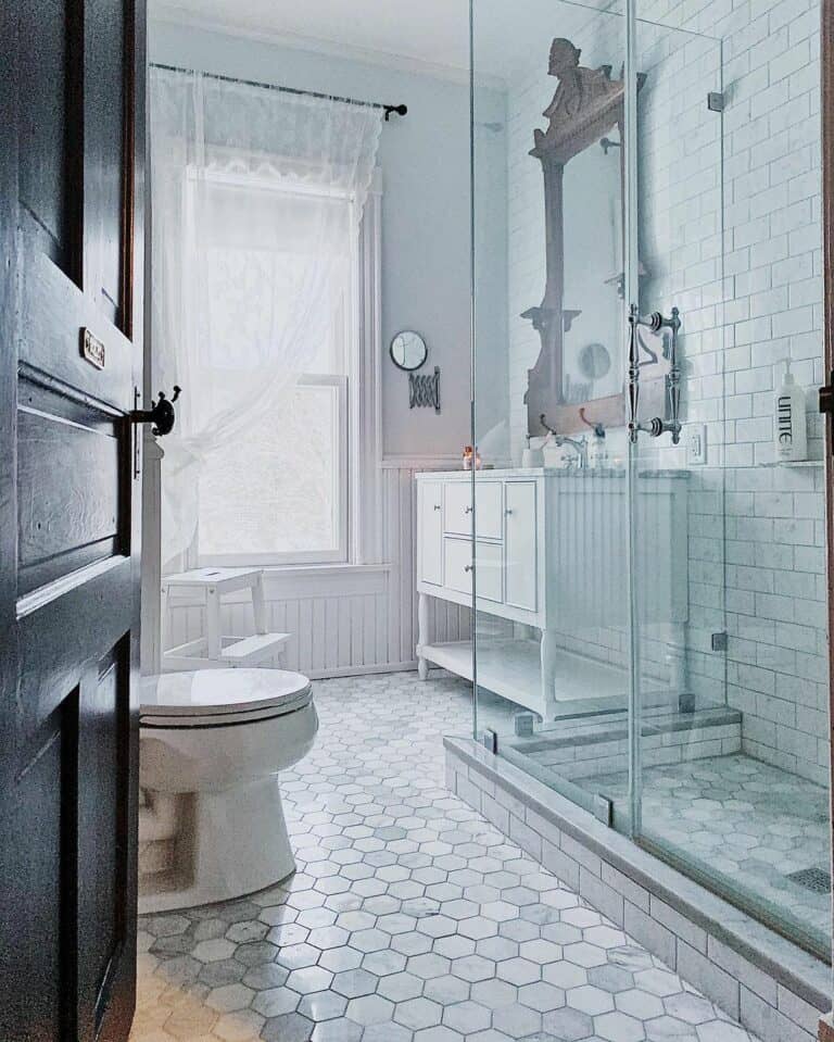 Tranquil and Antique Master Bathroom Design