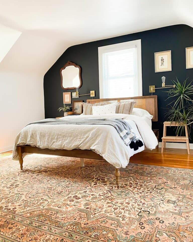 Tricorn Black by Sherwin Williams for a Bedroom Accent