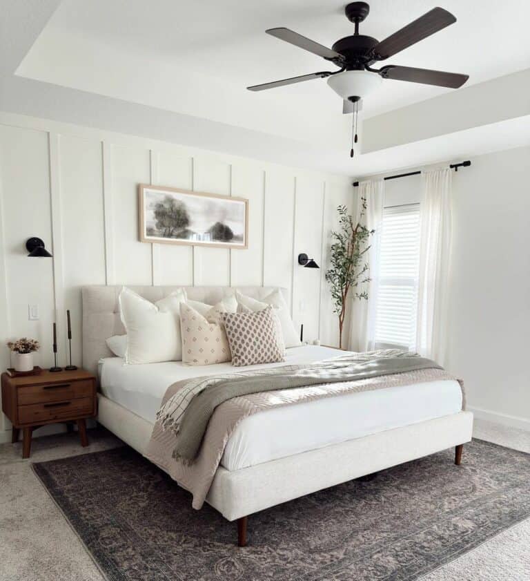 Whit Master Bedroom With Wooden Ceiling Fan