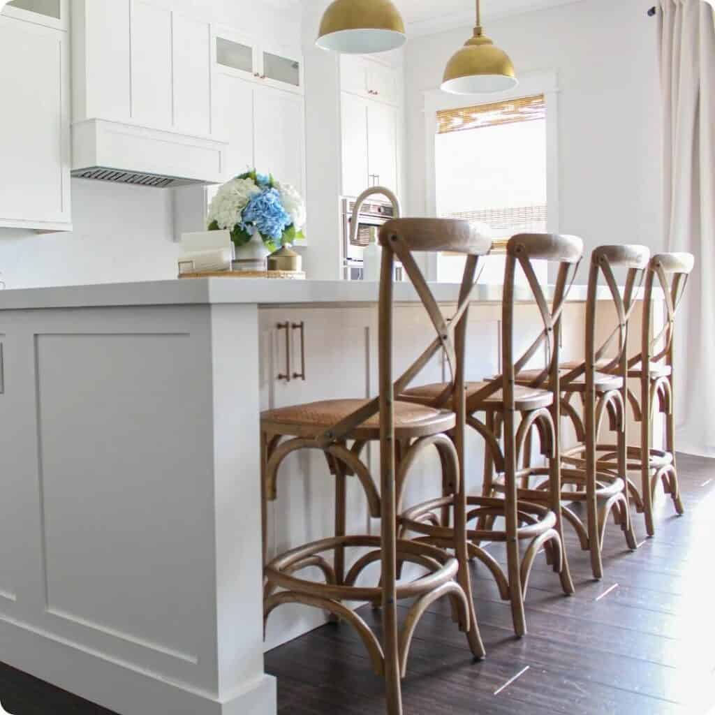 White Kitchen Ideas With Island Soul & Lane